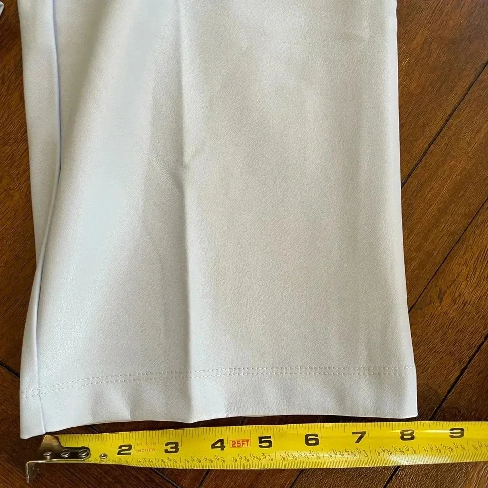 Halogen Straight Leg Pants in Light Gray
